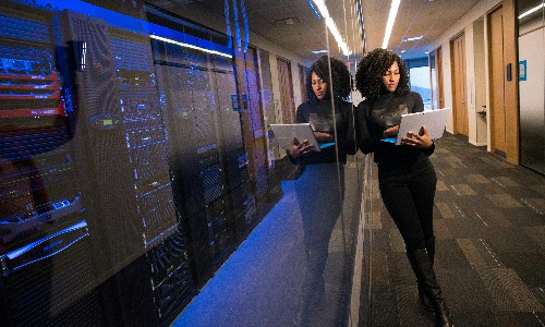 仿牌服务器抗投诉机房